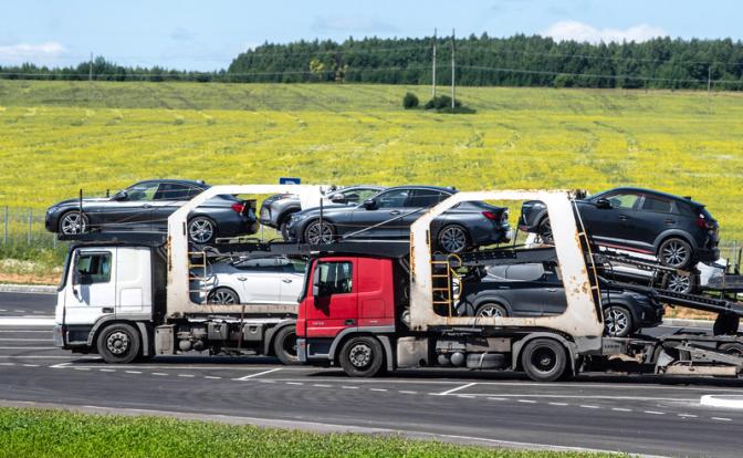 Еще один утильсбор: Таможне спустили повышенный план, она снова трясет кошельки автолюбителей