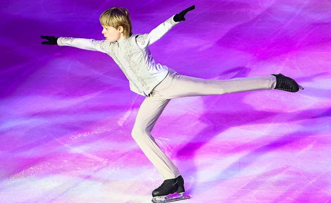 На фото: фигурист Александр Плющенко