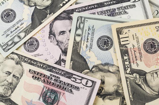 Прогноз курса доллара: что ждет рубль в ноябре?