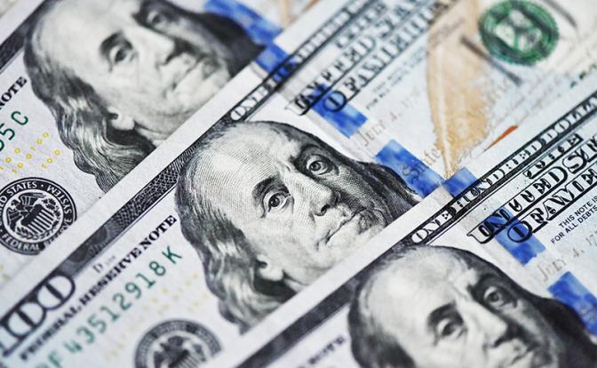 Прогноз курса доллара: экспортерам приходится продавать валюту выше нормы, им нужны рубли