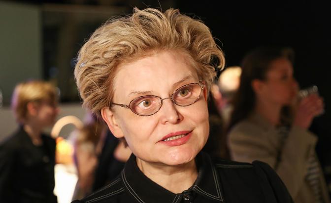 На фото: врач и телеведущая Елена Малышева