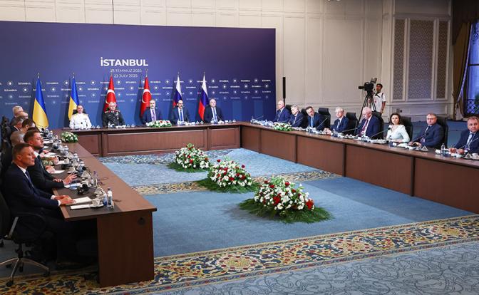 «Господин Трамп! Я здесь. Вы про меня не забыли?»: Зеленский выкинул еще один фокус, чтобы достучаться до Белого дома