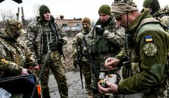 В бой за сало. Командование ВСУ «стимулирует» боевиков в Купянске обещанием еды, а они ловят крыс