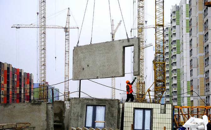 Михаил Делягин: «Вторичку» усиленно гробят и мошенники, и суды, и застройщики