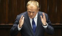 Туск назвал коррупцию возможной причиной проигрыша Украины в СВО