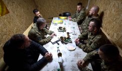 Подвиг пианиста: Зеленский лично ворвался в центр Купянска! «Телемарафон» же врать не будет...