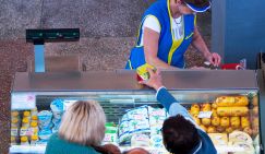 Оркестр Лукашенко: Батька остановил рост цен не дубиной, а взмахом дирижерской палочки