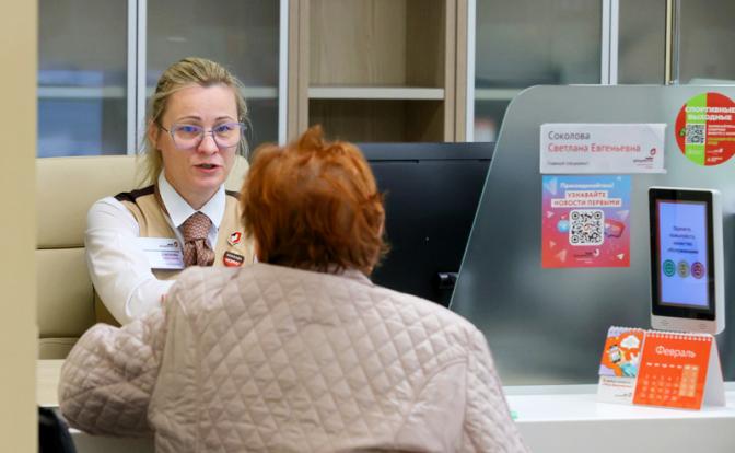 Стало известно, кому повысят пенсии в декабре