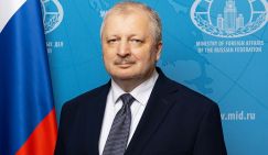 Посол Дарчиев: США отказались обсуждать возобновление авиасообщения с РФ