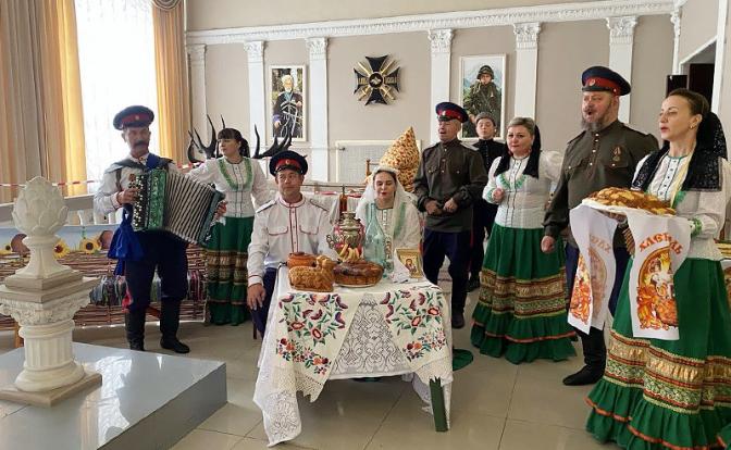 Театры, музеи, библиотеки становятся местом притяжения всей семьи