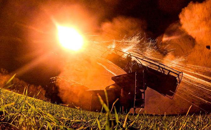 Наступ инвалидов: Сырский сошел с ума, посылая воевать в запорожские степи еле ходящих старцев