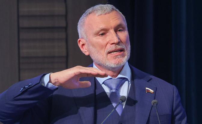 На фото: первый зампред комитета Госдумы по обороне Алексей Журавлев.