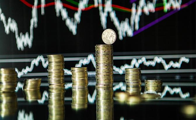 Обвал курса доллара: рубль сегодня резко рванул