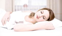 Невролог поделился самым лёгким способом быстро заснуть