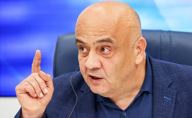 На фото: экс-депутат Верховной рады и секретарь Луганского обкома Компартии Украины Спиридон Килинкаров.