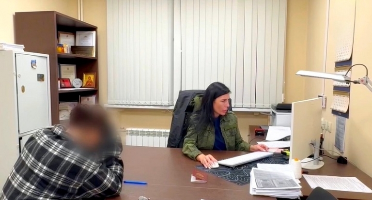 Cледователем территориального следственного отдела ГСУ СК России по Московской области возбуждено уголовное дело по факту функционирования незаконного центра для несовершеннолетних, а также причинения тяжкого вреда здоровью одному из постояльцев, истязания и незаконного лишения свободы несовершеннолетних (п.«а» ч. 3 ст. 111, п. «г» ч. 2 ст. 117, п. «а, б, д» ч. 2 ст. 127, п. «а, в» ч. 2 ст. 238 УК РФ).