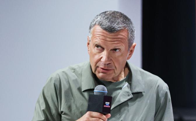 На фото: журналист Владимир Соловьев.