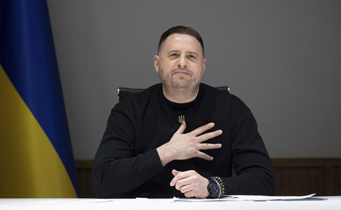 На фото: глава офиса президента Украины Андрей Ермак