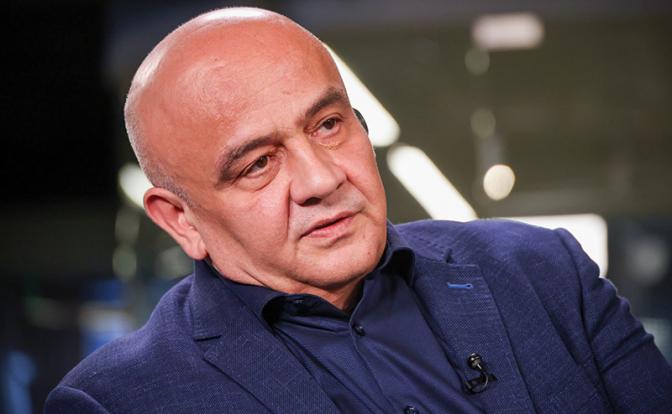 На фото: экс-депутат Верховной рады, эксперт движения "Другая Украина" Спиридон Килинкаров