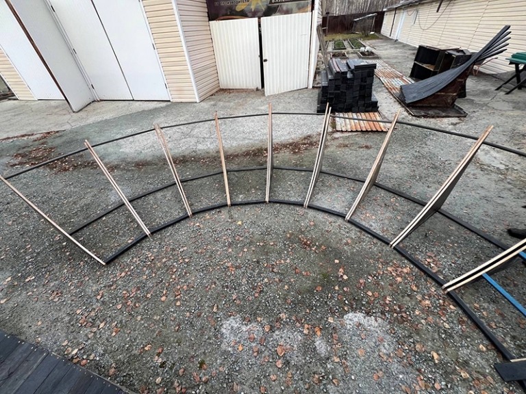 предоставил Дмитрий Закарлюкин