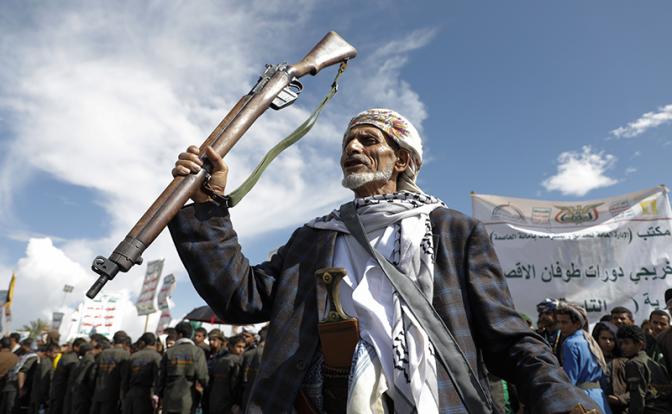 Американо-хуситская война: Третья серия началась с битвы наемников