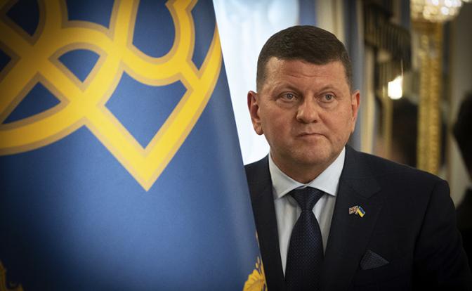 На фото: посол Украины в Великобритании Валерий Залужный.