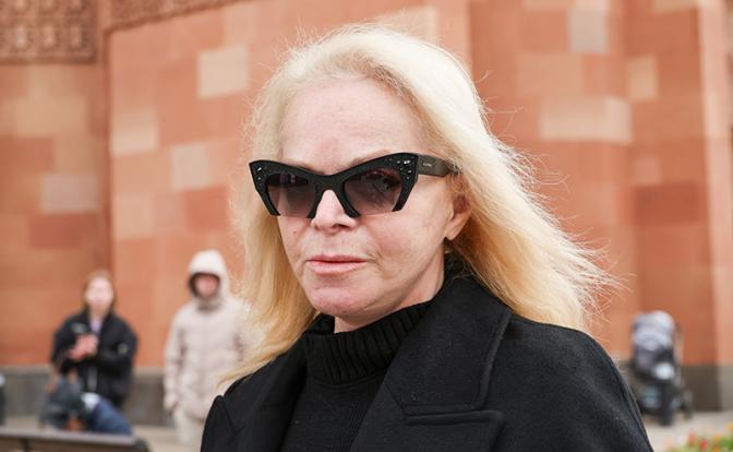 На фото: певица Лариса Долина