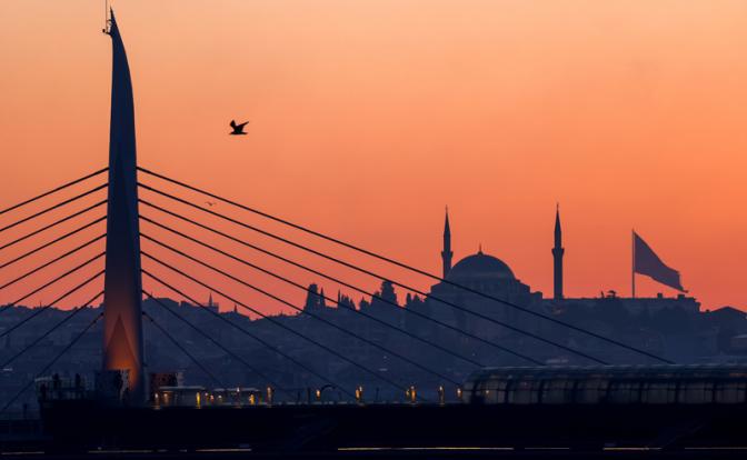 У берегов Турции атакован танкер, шедший из России