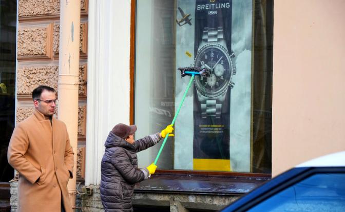 Депутат Милонов: «А честно заработанного золотого унитаза можно и не стесняться!»