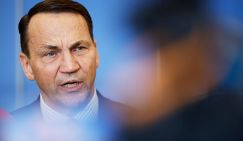 Сикорский сделал резкий выпад в адрес Зеленского