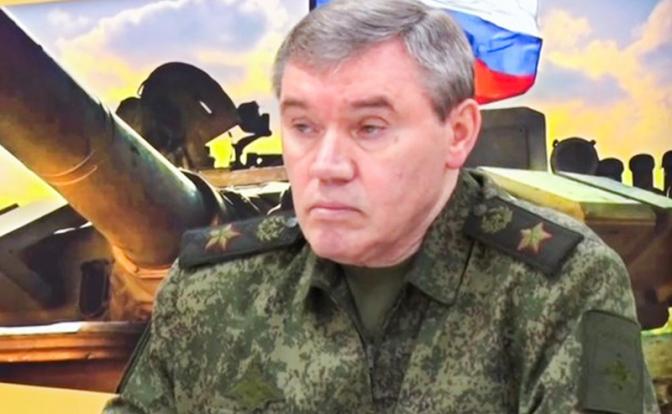На фото: начальник Генерального штаба Вооруженных Сил РФ - первый заместитель министра обороны РФ Валерий Герасимов