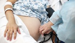 Локальная победа коммунистов: Виновница «оптимизации» роддома в Гусь-Хрустальном подала в отставку