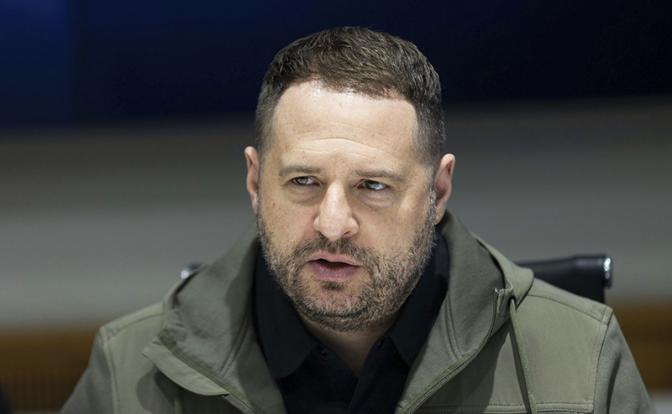 На фото: бывший глава офиса президента Украины Андрей Ермак