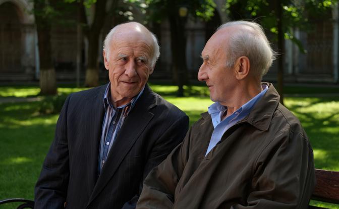 «Часы возраста»: российские учёные ищут способы борьбы со старением организма