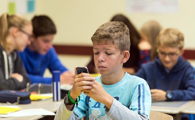 Прячьтесь, дети – там соцсети! Общественники предлагают ввести возрастной ценз для интернет-платформ