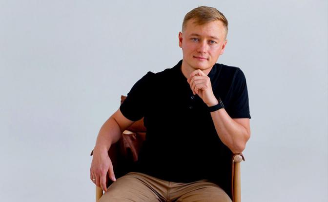 На фото: Дмитрий Уханов