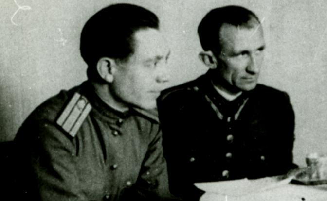 На фото: майор И.И. Скрипка (слева) в Словакии