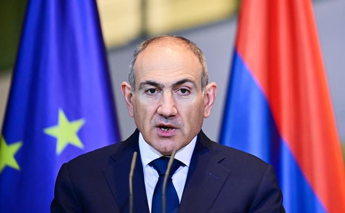 Пашинян попросил Россию срочно заняться восстановлением железных дорог на территории Армении