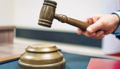 Михаил Делягин: Вся эта вакханалия из-за квартиры Долиной – в интересах застройщиков