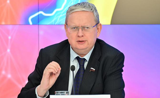 Михаил Делягин: Большие проекты распадающегося мира, о которых надо знать