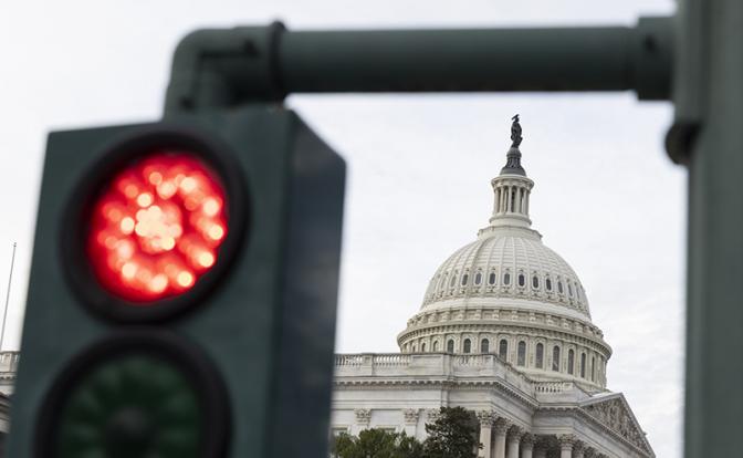 США в январе отзывают дипломатов и послов почти из 30 стран — СМИ