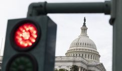 США в январе отзывают дипломатов и послов почти из 30 стран — СМИ