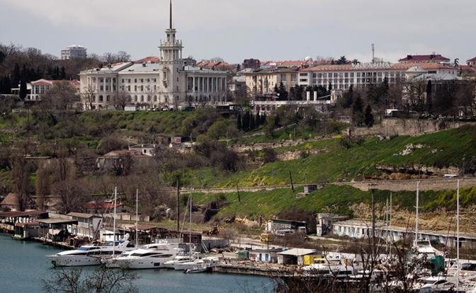 Александр Широкорад: Черноморские порты превращают в яхт-клубы миллиардеров