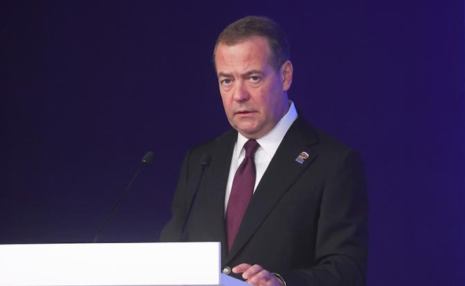 На фото: зампред Совбеза РФ Дмитрий Медведев