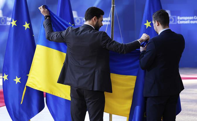 Подполковник Дэвис: У Запада есть последний шанс добиться чего-то хорошего для Киева