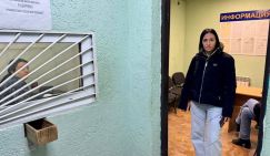 Депутата ГД Удальцову не допустили к арестованным коммунисткам в СИЗО Барнаула