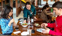 Будущее – за чайханами. Гастрономические предпочтения россиян задают Кавказ и мигранты