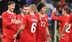 Планета «розовых пони»: Дюков вновь пообещал, что УЕФА и ФИФА пустят Россию на стадионы