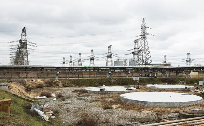 На фото: вид на Запорожскую атомную электростанцию.