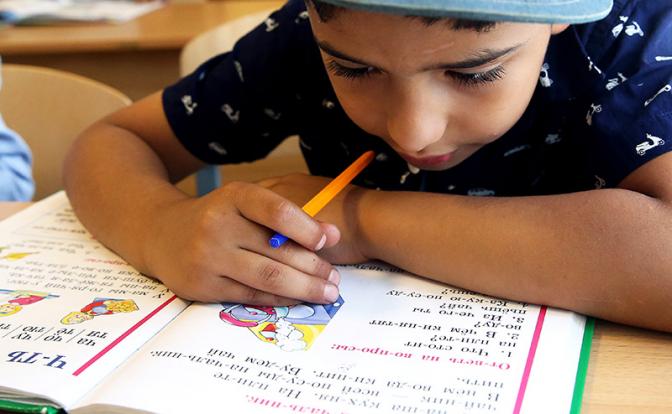 Путин тест помог пройти: 22 ребенка из Казахстана, оказывается, знали русский язык